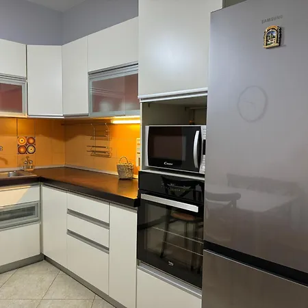 Block Komuna Apartment *