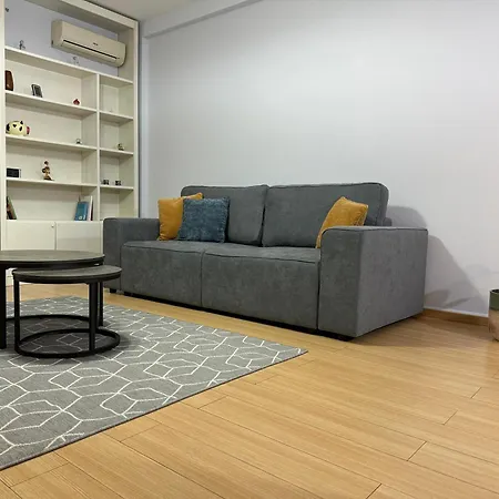 Block Komuna * Tirana